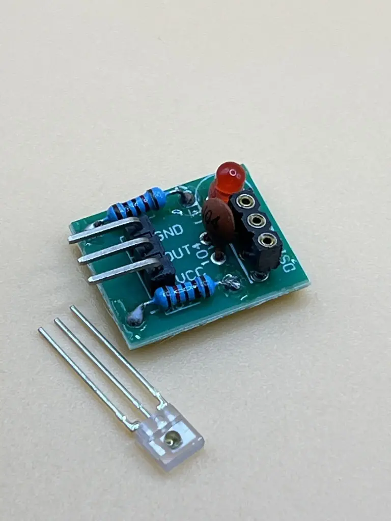 Laser receiving sensor module | Hub360